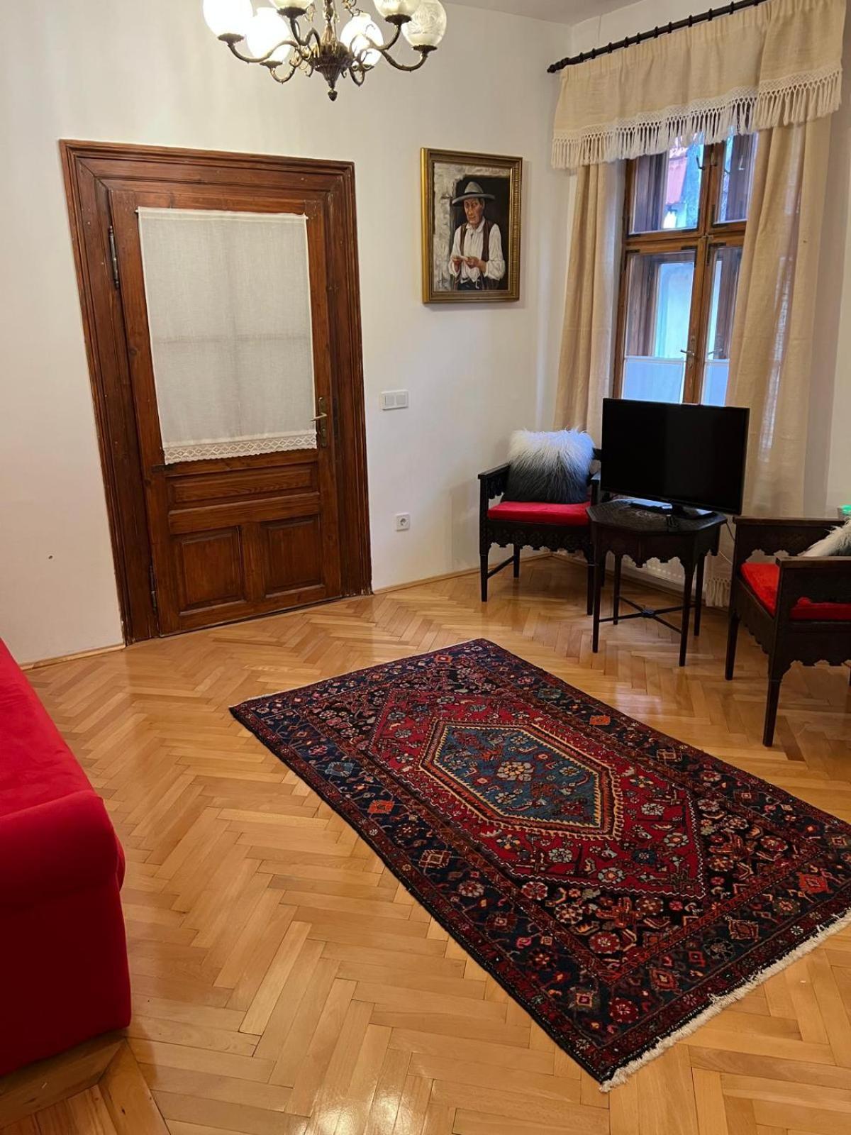 Casa Livia Brasov Διαμέρισμα Εξωτερικό φωτογραφία